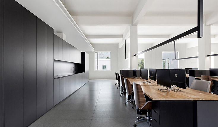 QI STUDIO办公室，以一个简单的几何形状来构建空间秩序