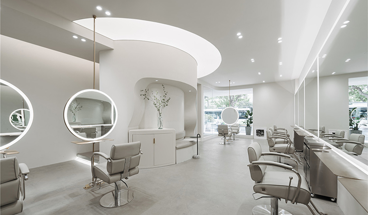 A SURPRISE TO YOU美发店，不迎合却有温度