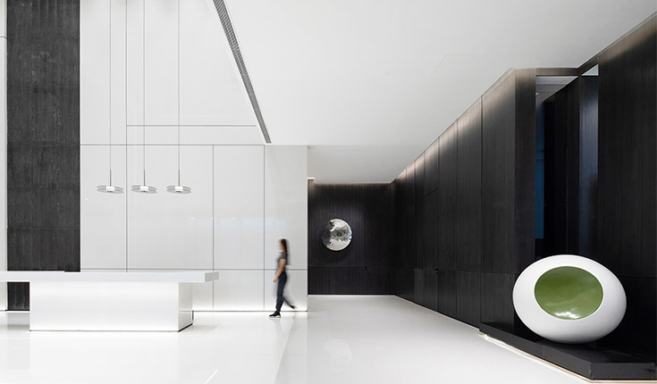 通建售楼处，抽象地构建一座城