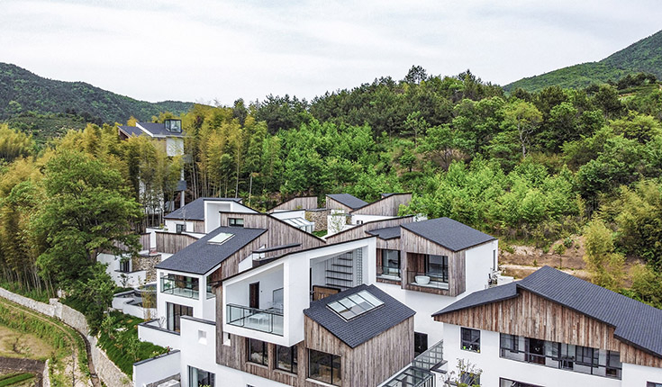 乡村旧民宅改造民宿,有序的形制与紧致的布局