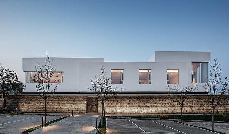 老村落建筑群改造民宿建筑,山脚下的空间漫游